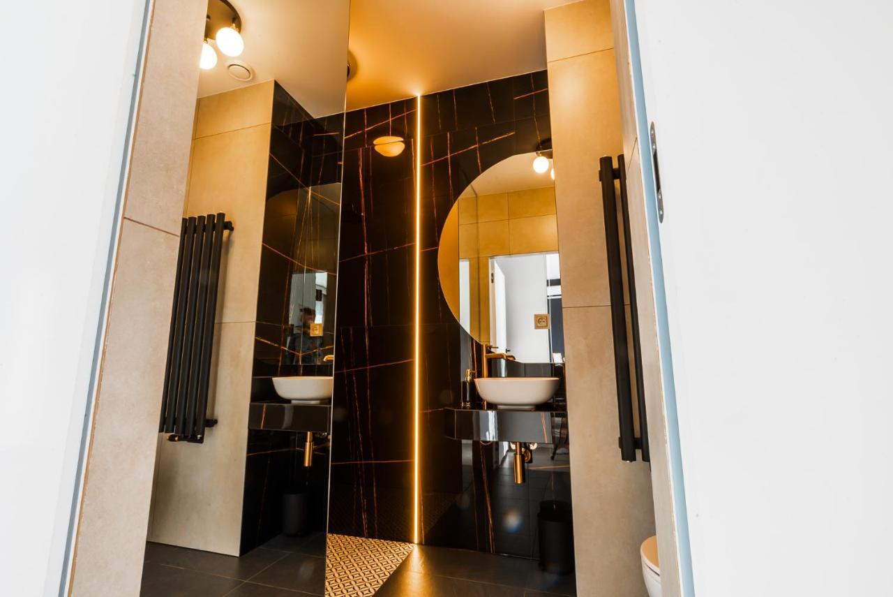 Apartament Plaza Tower 14 Pietro Kielce Eksteriør billede